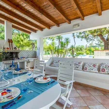 Campanile Sleeps 6 Pool Wifi * Ostuni
