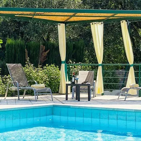 Campanile Sleeps 6 Pool Wifi Villa Ostuni